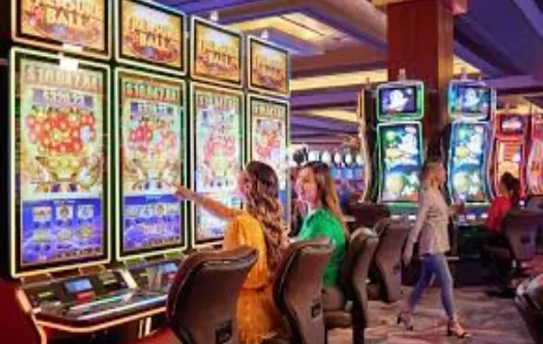Inside vs Outside Bets: What Makes Sense at the Roulette Table