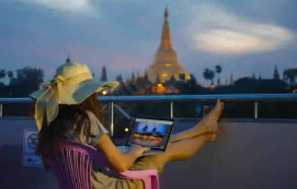 How to Travel Full-Time Without Quitting Your Job