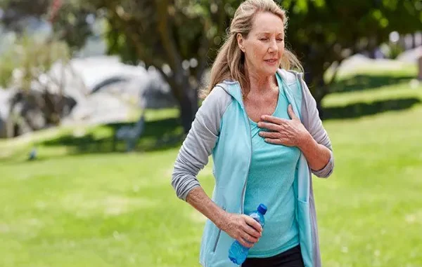 How Athletes Use Reflux Gum to Avoid Heartburn During Training