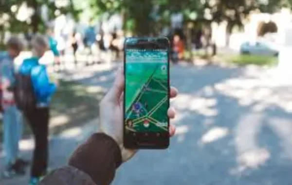 How brands use augmented reality for marketing, from TikTok online magazine to Pornhub casino
